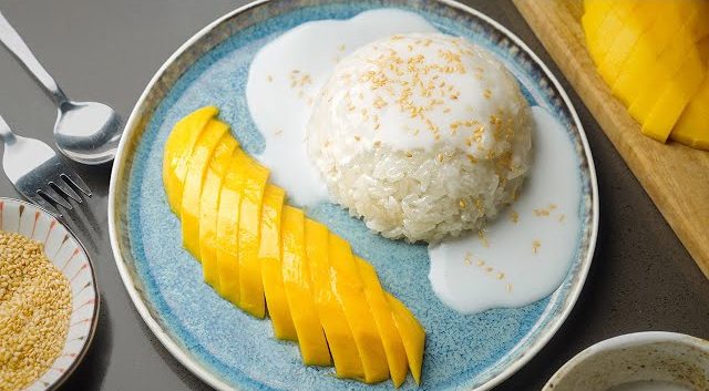 mango-sticky-rice-the-thai-way-to-enjoy-fruit