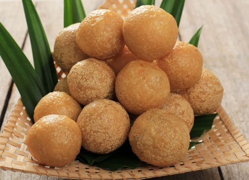 Tahu Bulat Kopong: Jajanan Gurih yang Melejit di Tengah Masyarakat Tahu Bulat Kopong: Resep Praktis dengan Bahan Ekonomis