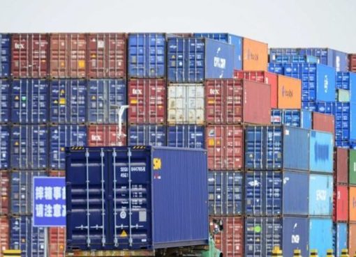 Perang Chip Global: Kisah di Balik Teknologi Canggih dan Ketegangan Internasional Perang Chip Global