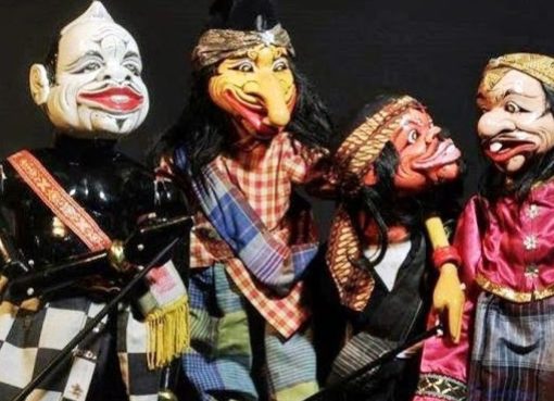Wayang Golek: Keindahan Seni Tradisional Sunda yang Tak Lekang oleh Waktu Wayang Golek