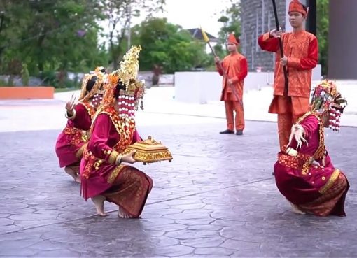 Tari Setabik: Keindahan Tarian Tradisional Jambi yang Memikat Hati Tari Setabik
