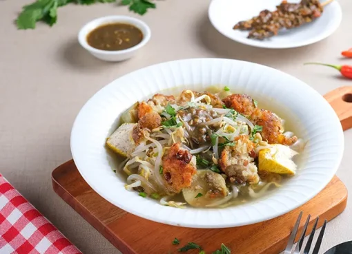 Lontong Balap: Kuliner Legendaris Surabaya yang Menggugah Selera Lontong Balap