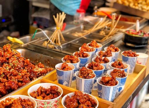 Jalan-Jalan Kuliner: Pengalaman Seru Berburu Makanan Lezat di Kota Sendiri Jalan-Jalan Kuliner