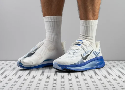 Mengapa Nike Vomero 18 Jadi Sepatu Favorit Para Pelari? Ini alasan nya