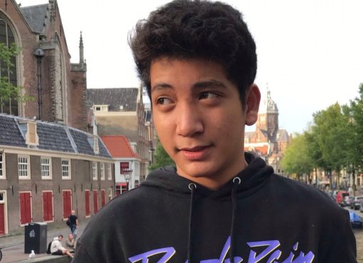 Rafi Sudirman: Kehidupan dan Karier Seorang Musisi Berbakat Rafi Sudirman