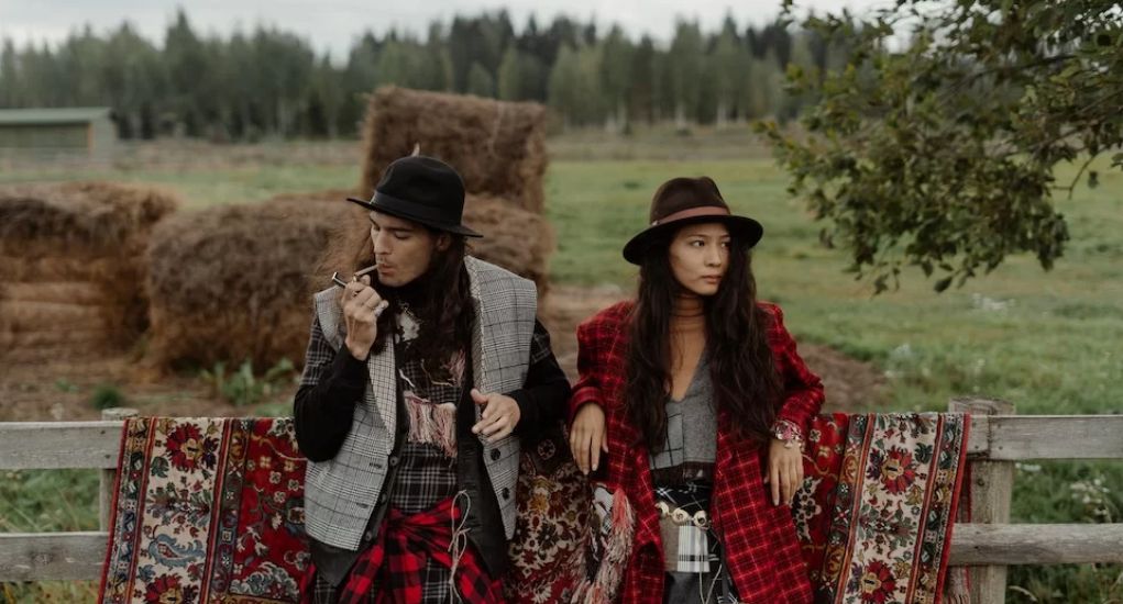 Gaya Hidup Bohemian: Menemukan Kebebasan, Kreativitas, dan Makna Hidup yang Lebih Dalam 2 Gaya Hidup Bohemian