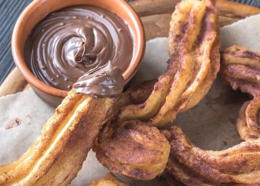 Rahasia Bikin Churros Saus Coklat Renyah ala Kafe Populer 2026