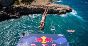 Cliff Diving: Saat Adrenalin dan Keindahan Alam Bertemu