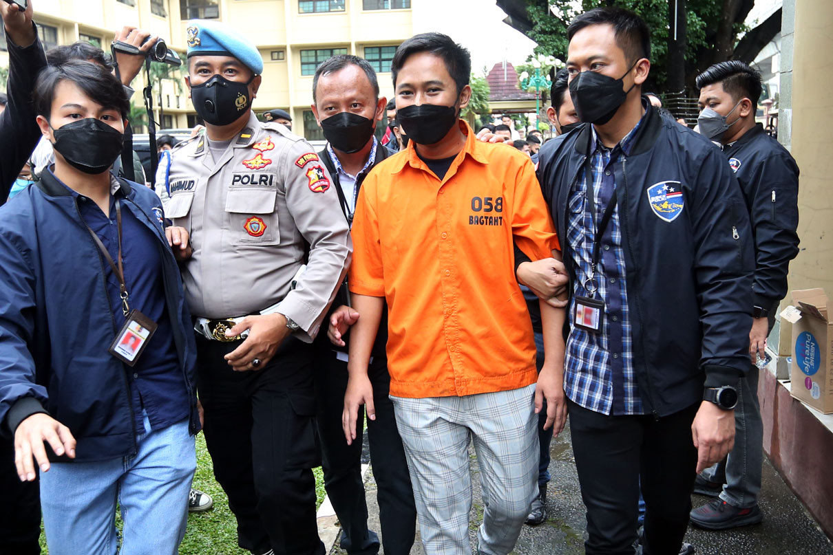 Sorotan Publik Masih Mengikuti Doni Salmanan