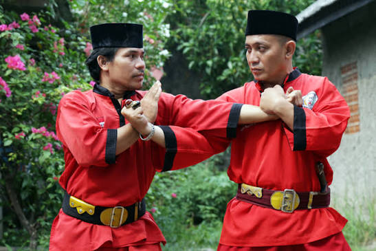 Bikin Rume: Seni Membangun Ruang Hidup yang Penuh Makna dan Kehangatan 1 Bikin Rume