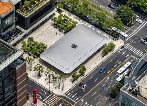 Ada MacBook Raksasa, Inovasi Unik yang Mengubah Cara Orang Melihat Laptop Modern